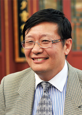 樓繼偉